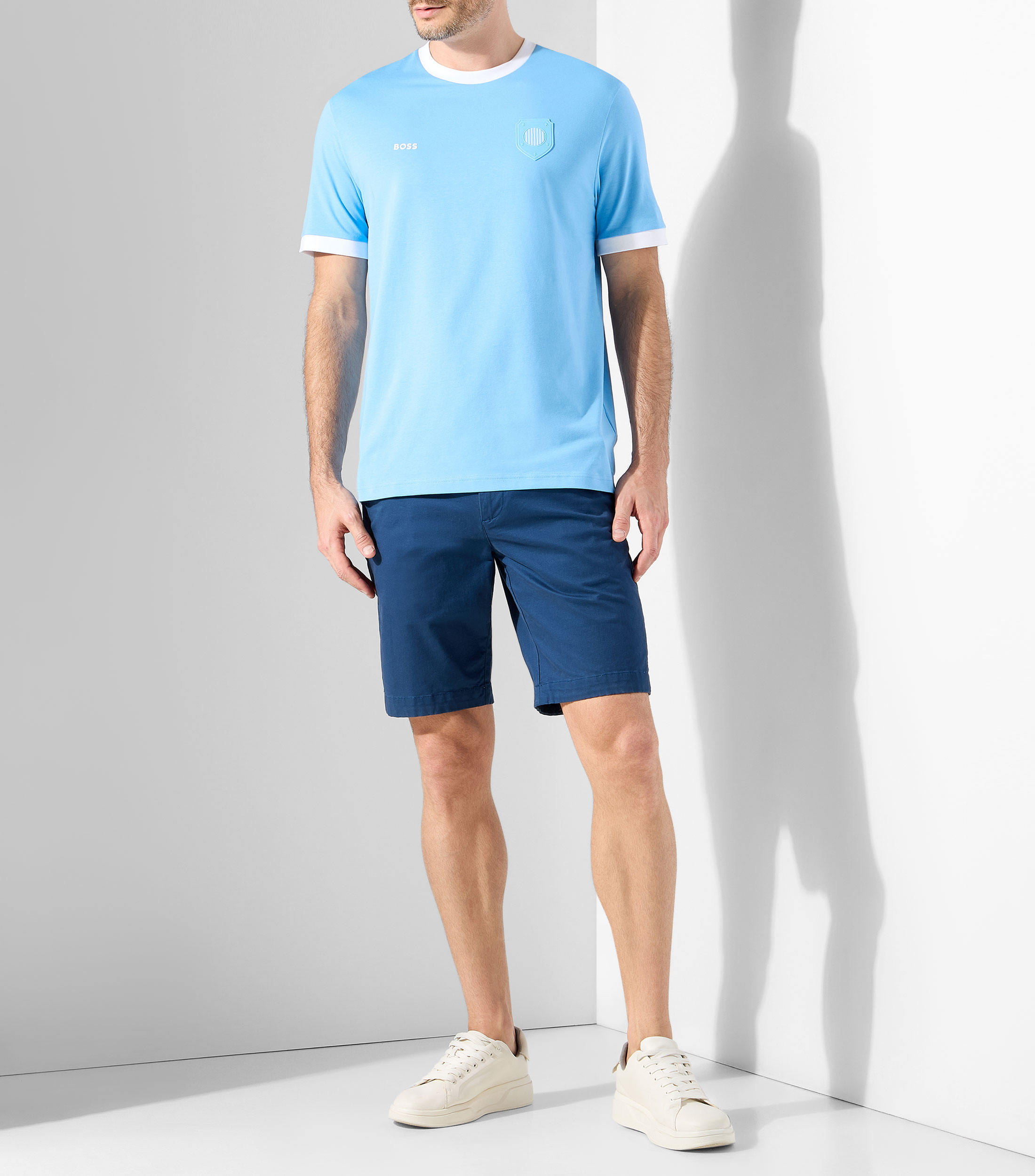 Playera cuello redondo manga corta sólida Hombre